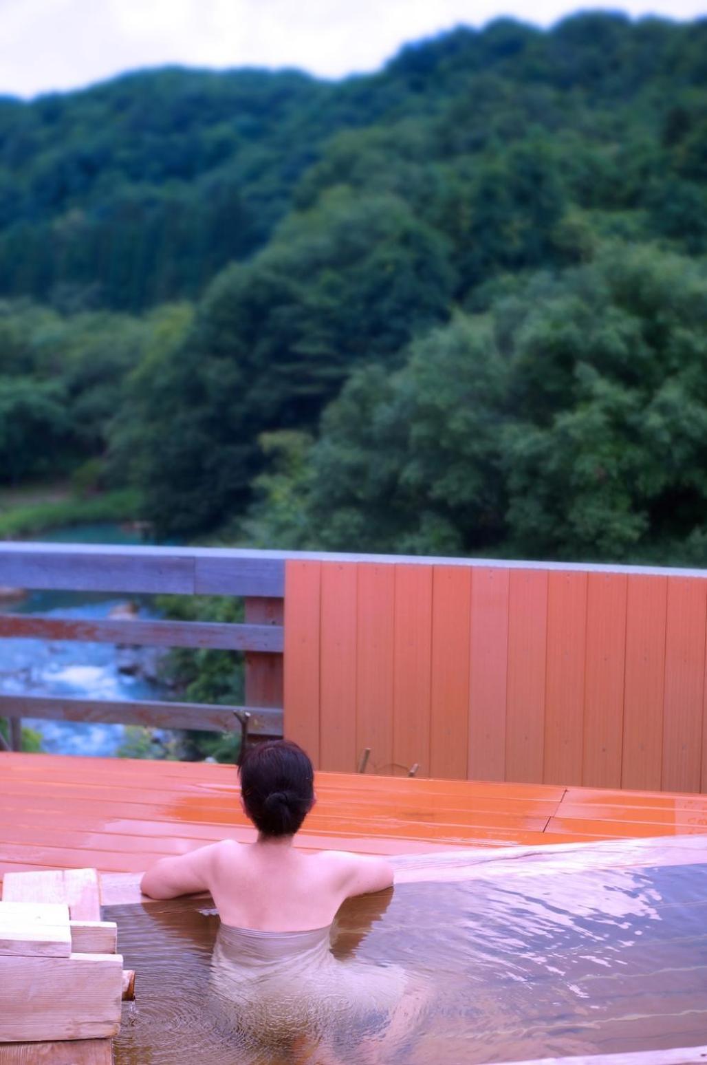 Sannouzan Onsen Zuisenkyo Hotel Ichinoseki Exterior foto